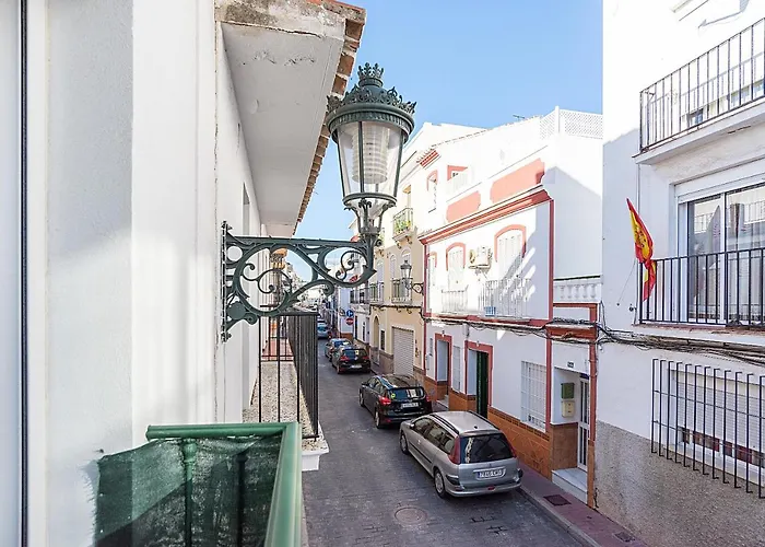 Center E * Nerja